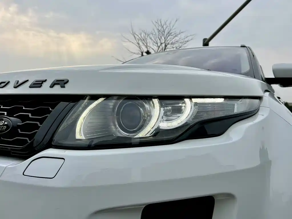 Land Rover Evoque 2012 — фото 9