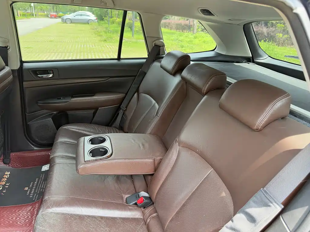 Subaru Outback 2014 — фото 23
