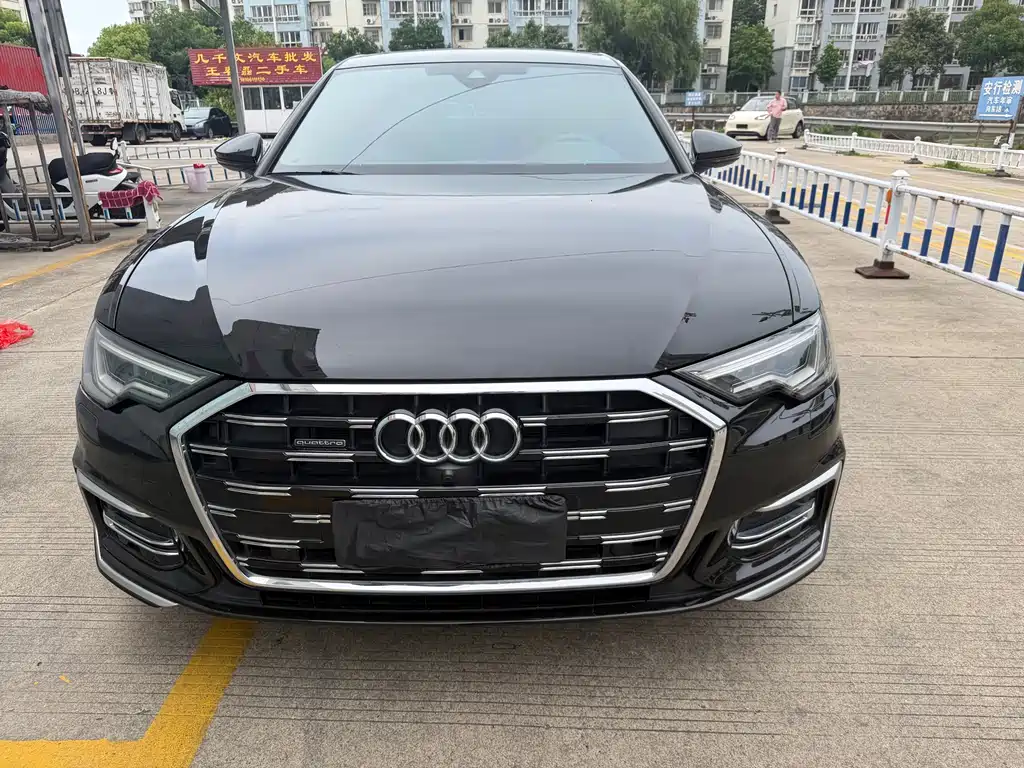 Audi A6L 2023