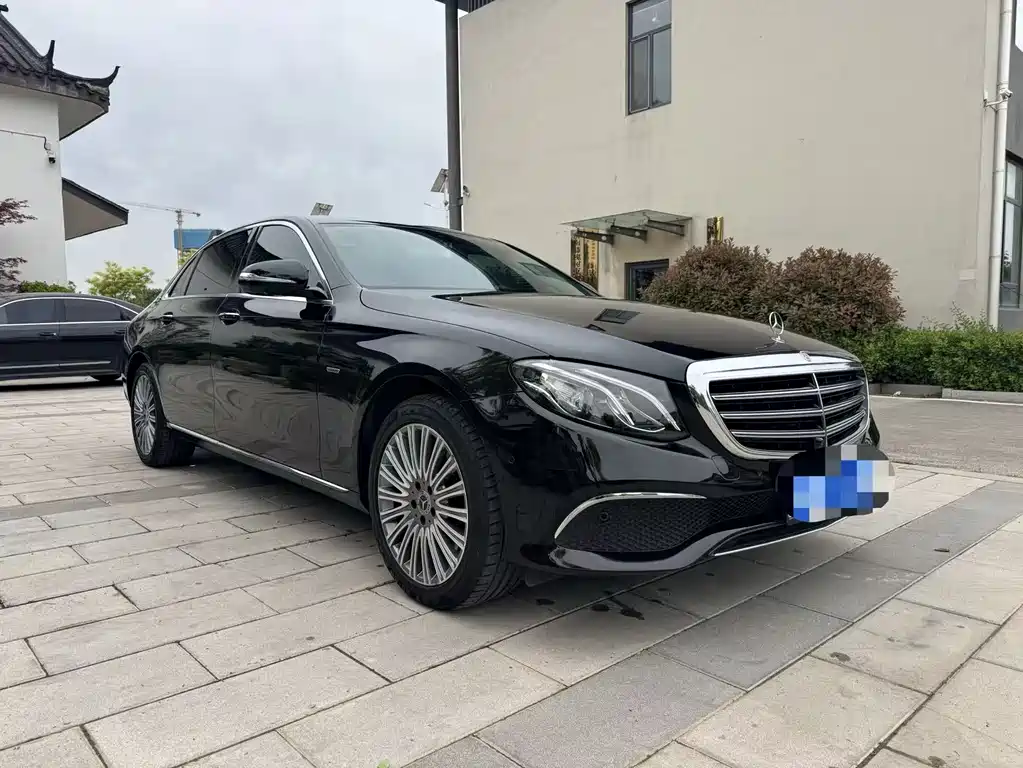 Mercedes-Benz E-Class 2020 — фото 3