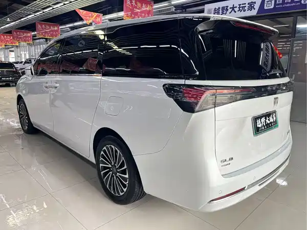 Buick GL8 New Energy 2025