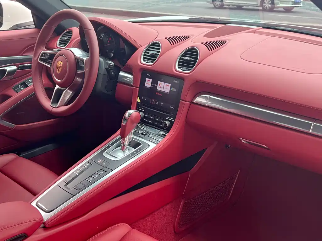 Porsche 718 2023 — фото 10