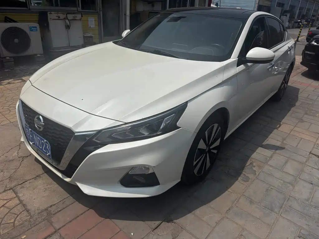 Nissan Teana 2021
