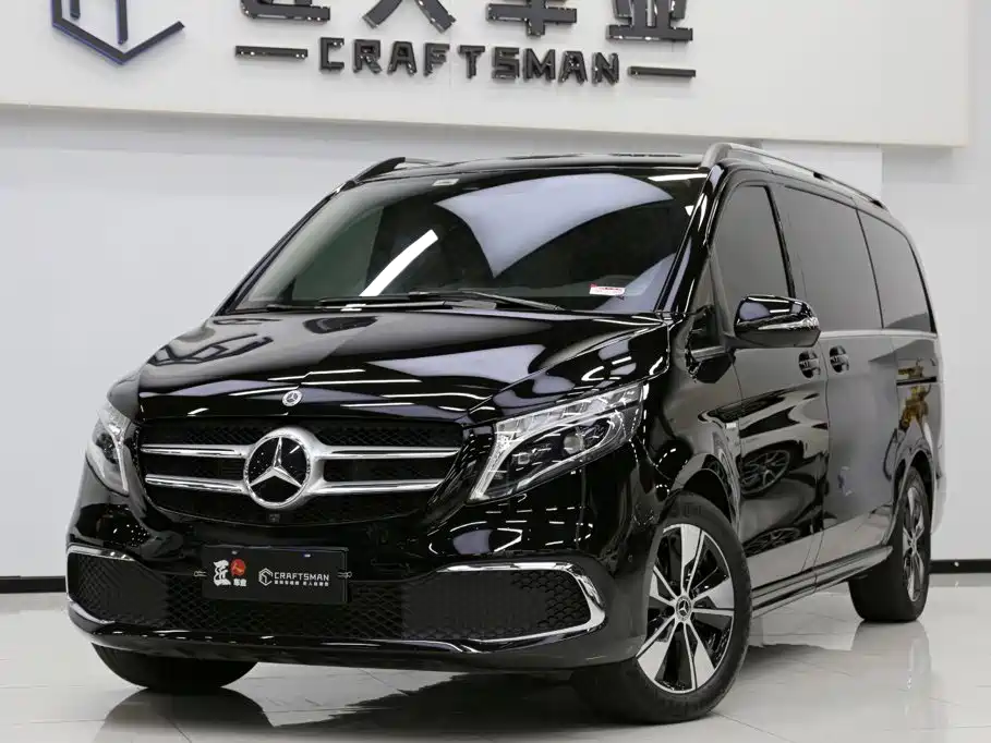 Mercedes-Benz V-Class 2022 — фото 2