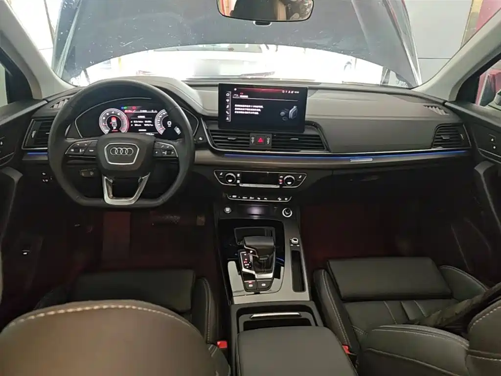 Audi Q5L 2022 — фото 10