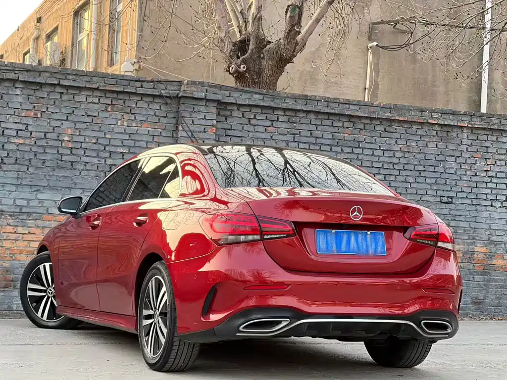 Mercedes-Benz A-Class 2019 — фото 7