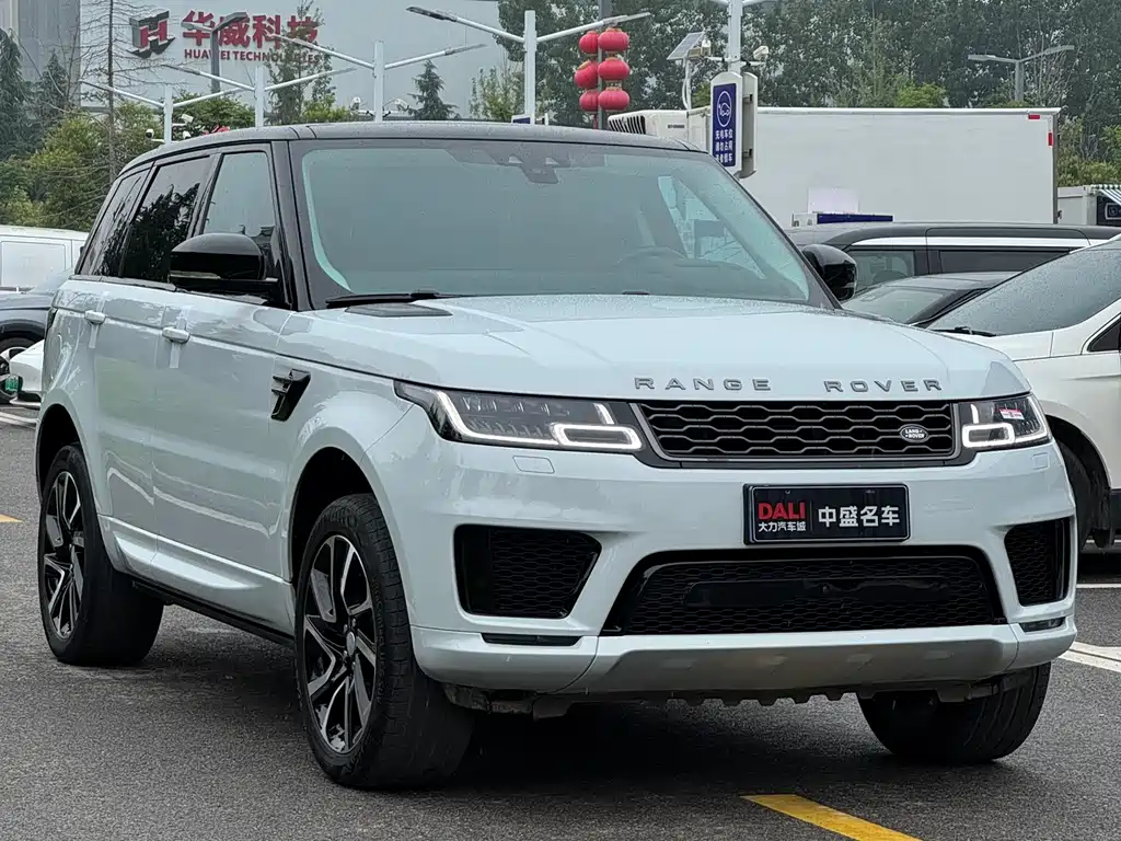 Land Rover Sport 2020 — фото 3