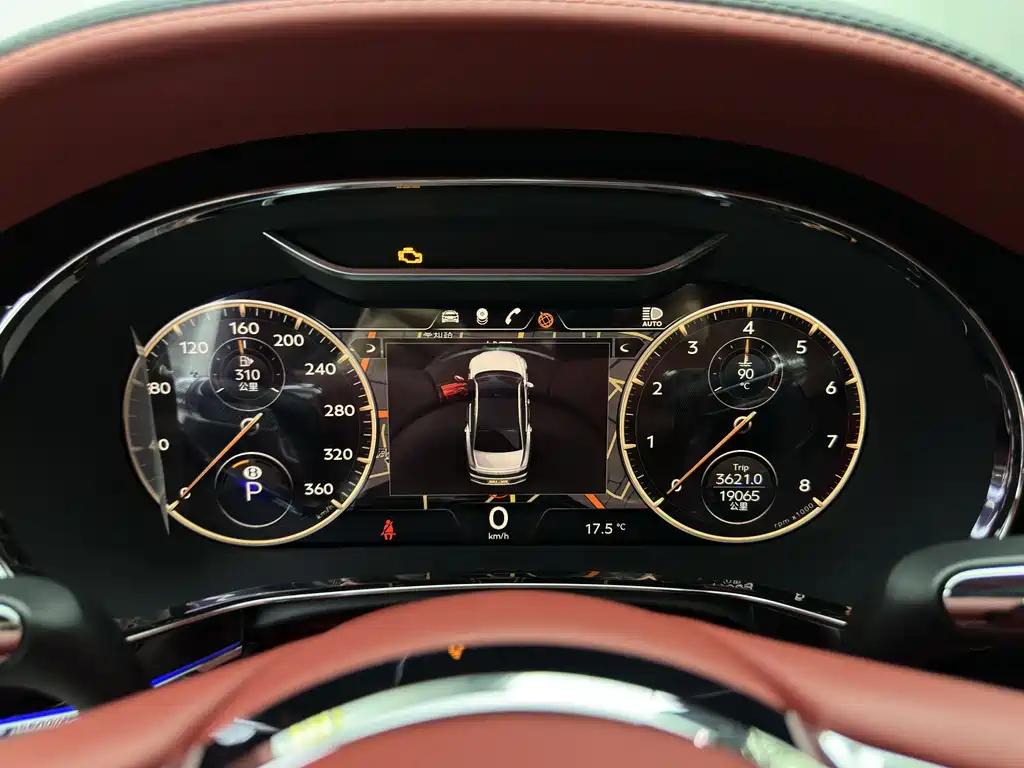 Bentley Flying Spur 2023 — фото 19