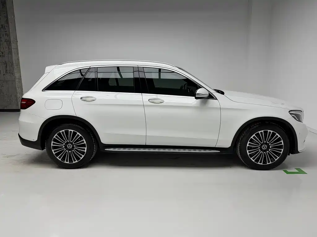 Mercedes-Benz GLC 2018 — фото 9