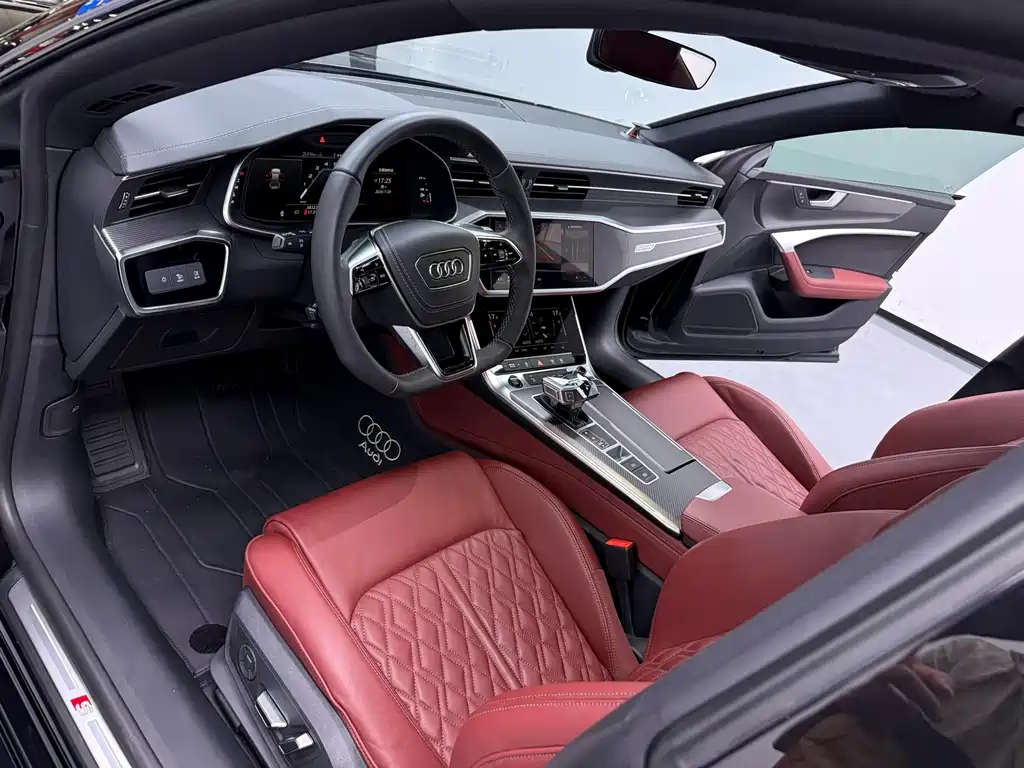 Audi A7L 2025 — фото 3