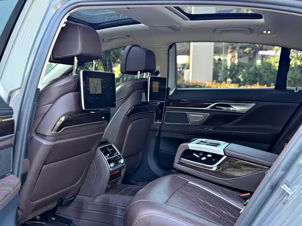 BMW 7 Series 2020
