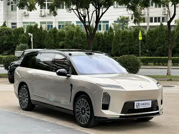NIO ES8 2026