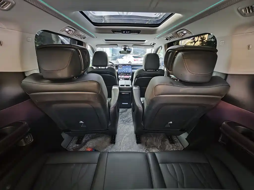 GAC Motor Trumpchi M8 2025 — фото 15