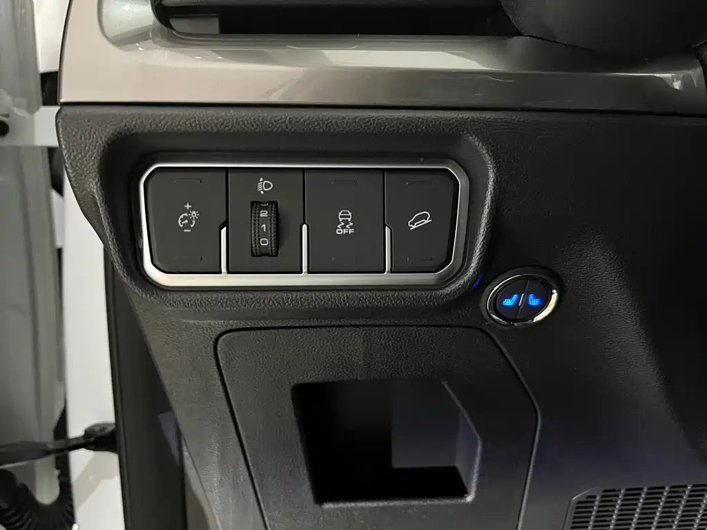 Haval H6 2023 — фото 16