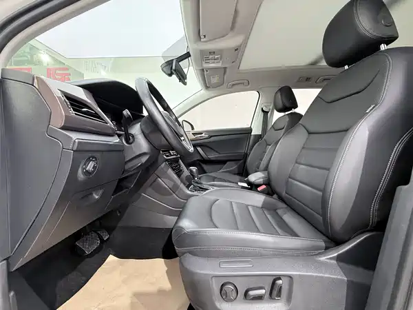Volkswagen Tharu 2022