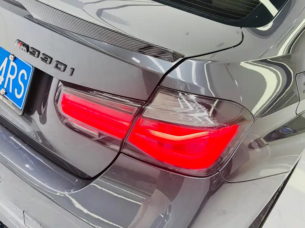 BMW 3 Series 2015 — фото 19