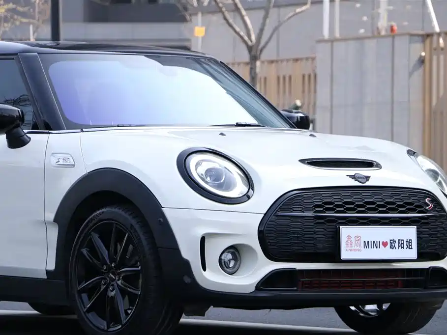 MINI Clubman 2020 — фото 17