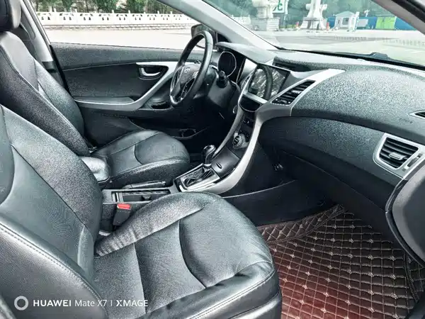 Hyundai Elantra Langdong 2016