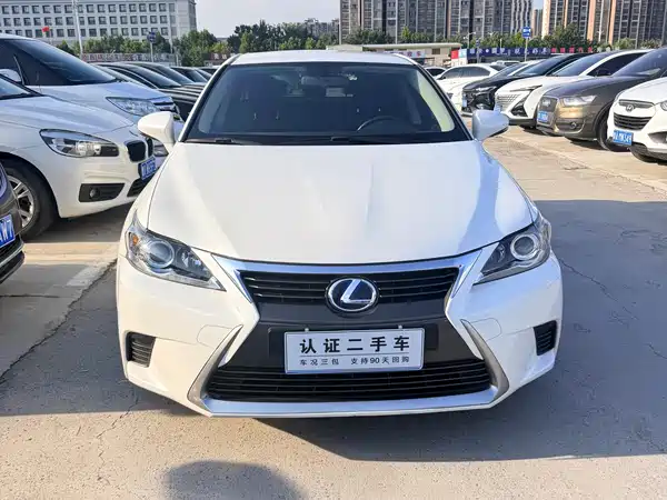 Lexus CT 2014