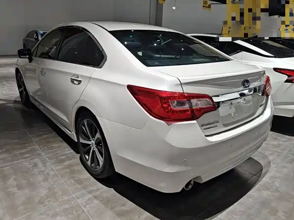 Subaru Legacy 2018