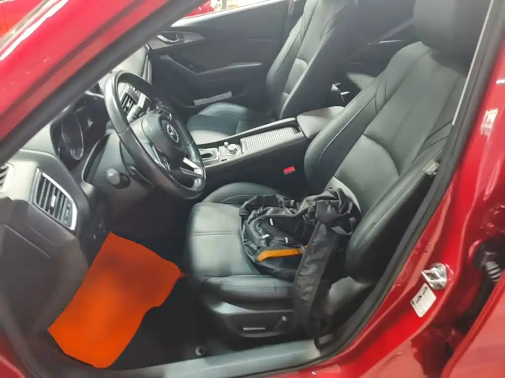 Mazda 3 Angkesela 2018 — фото 15