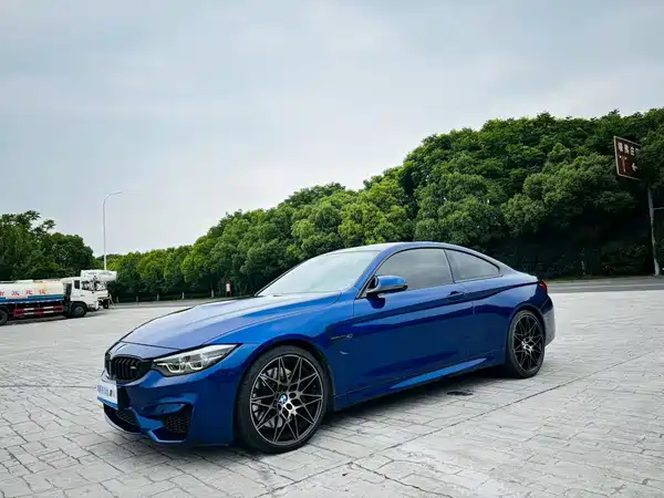BMW M4 2019