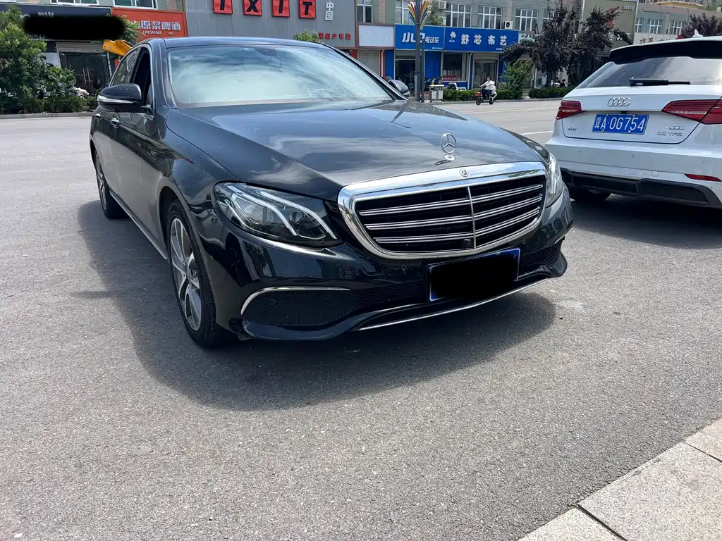 Mercedes-Benz E-Class 2019 — фото 3