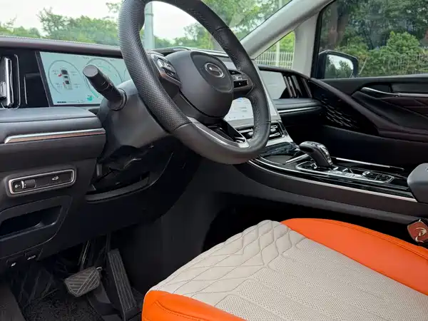 GAC Trumpchi M8 2025