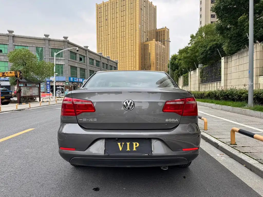 Volkswagen Bora 2013