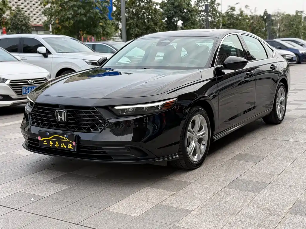 Honda Accord 2024 — фото 1