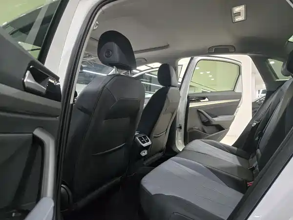 Volkswagen Lavida 2025