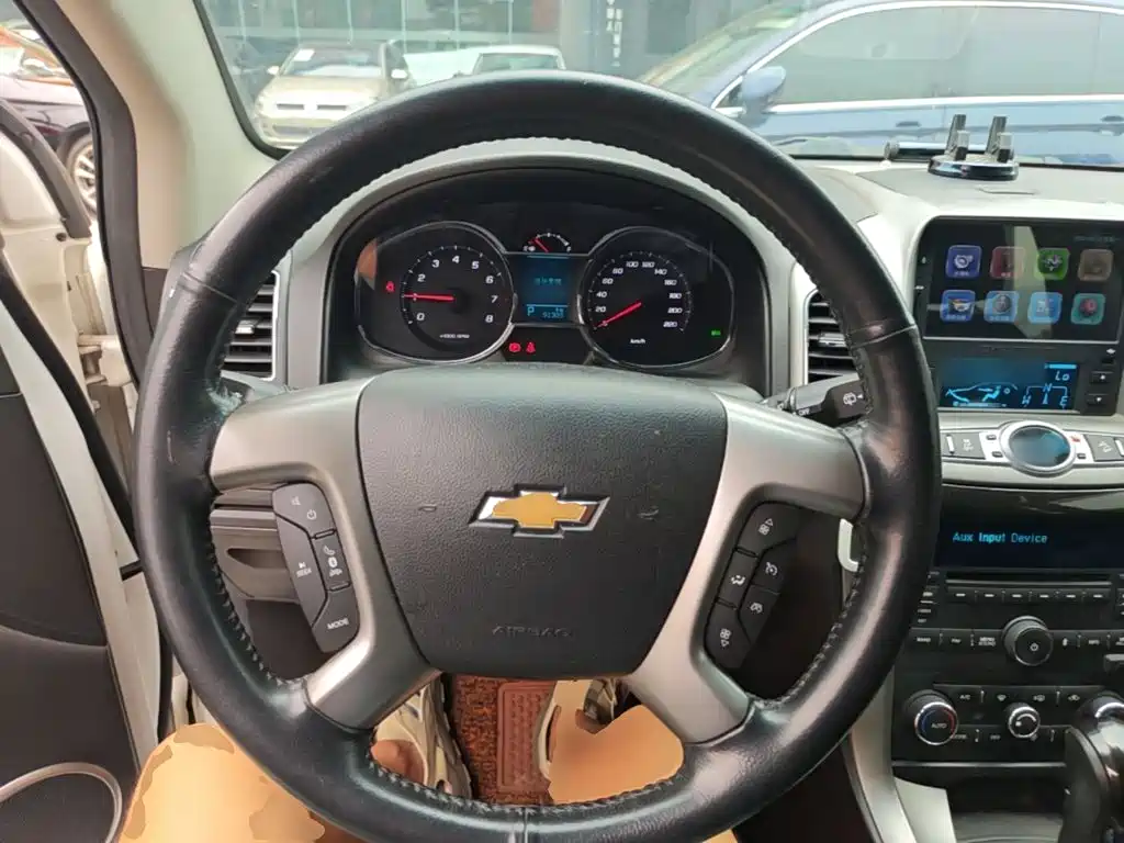 Chevrolet Captiva 2016 — фото 11