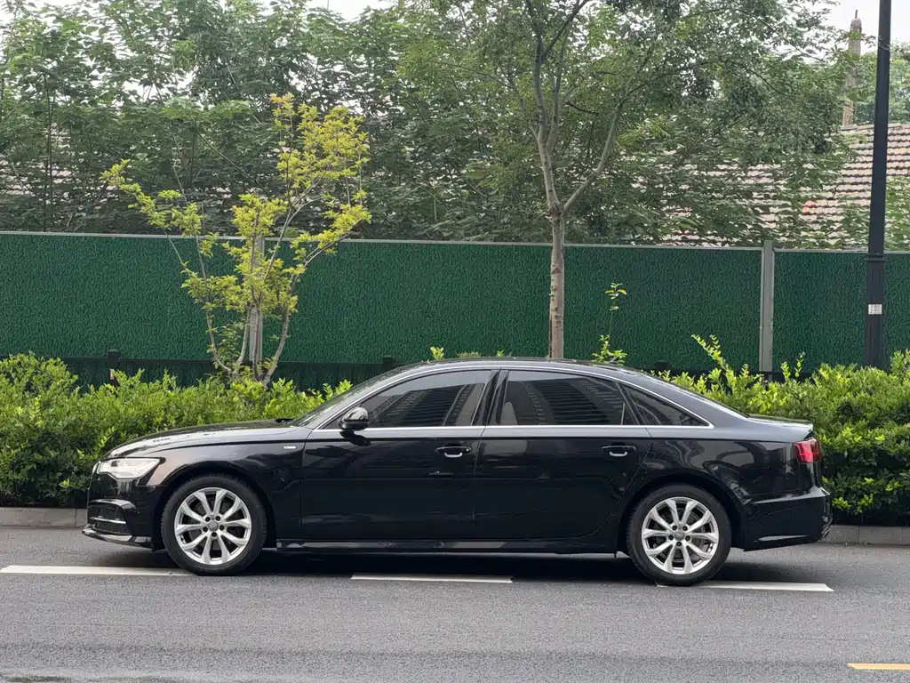Audi A6L 2019