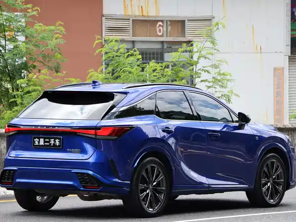 Lexus RX 2023