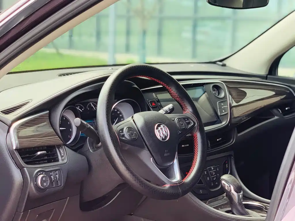 Buick Envision Plus 2018 — фото 10