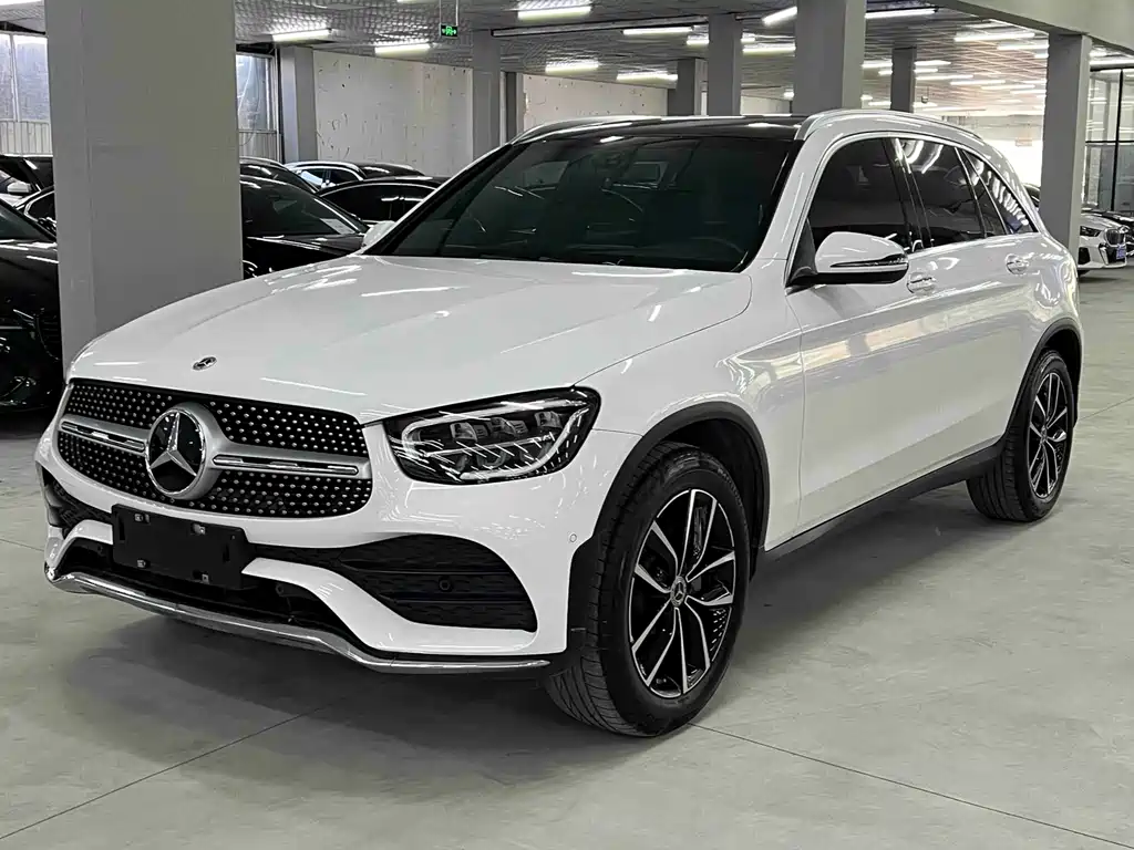 Mercedes-Benz GLC 2021 — фото 1