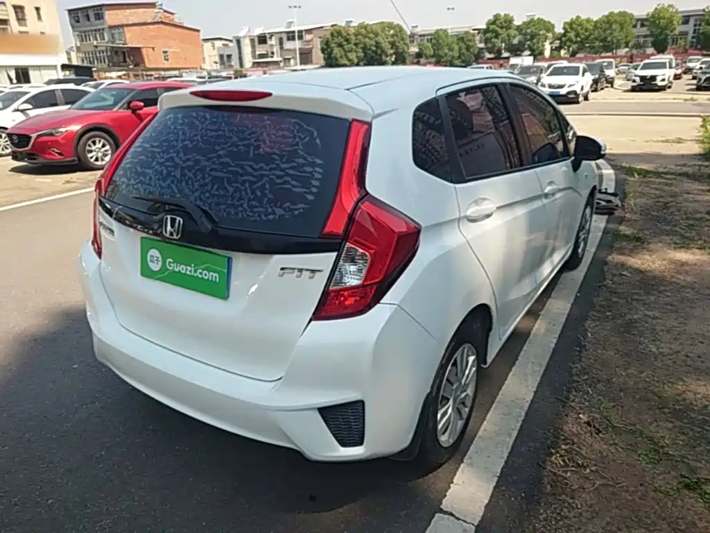 Honda Fit 2016 — фото 7