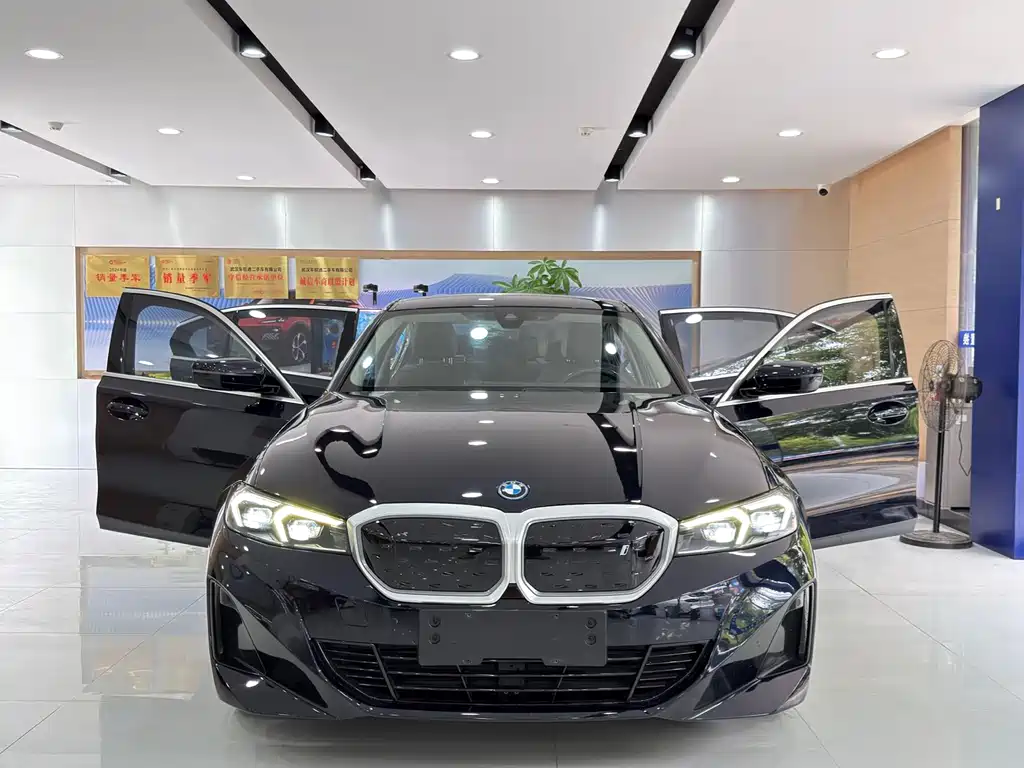 BMW i3 2022 — фото 16