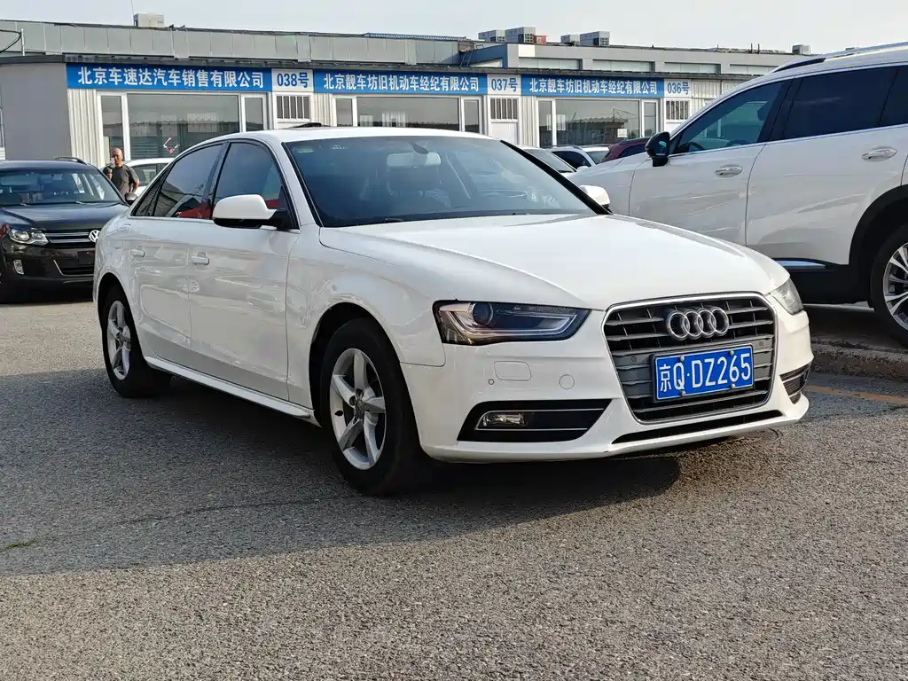 Audi A4L 2013 — фото 3