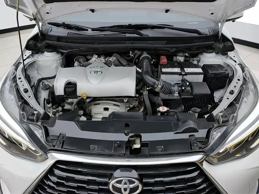 Toyota Yaris L 2021 — фото 10