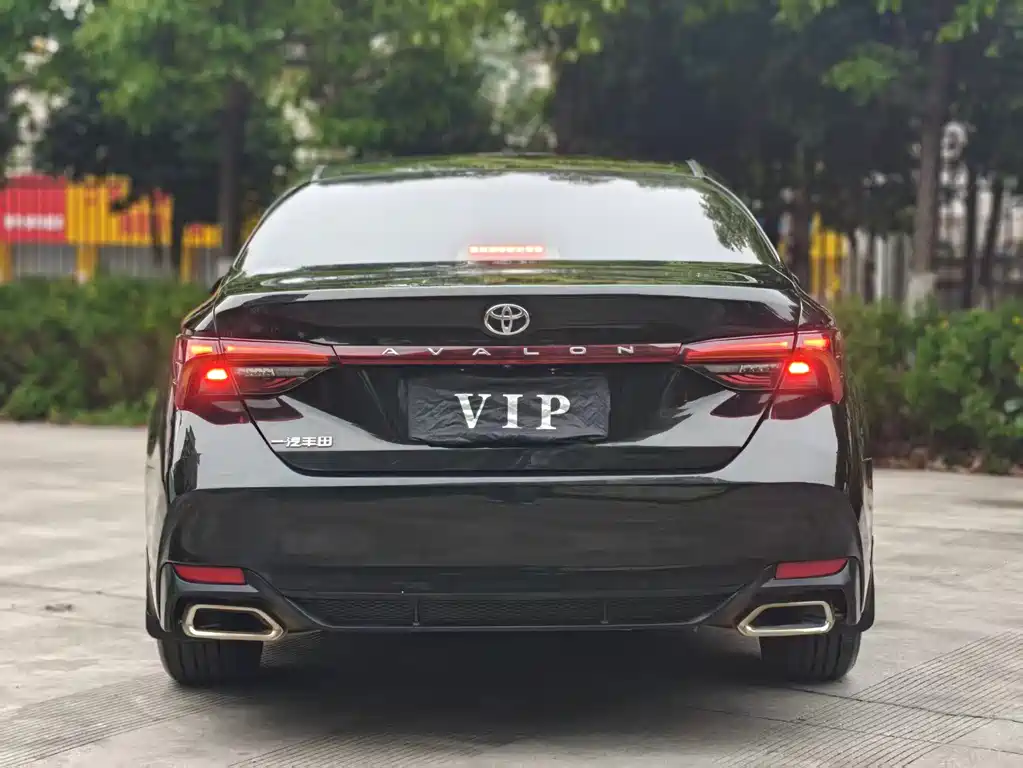 Toyota Avalon 2022 — фото 10