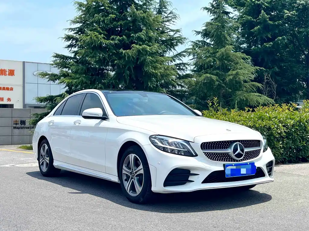 Mercedes-Benz C-Class 2019