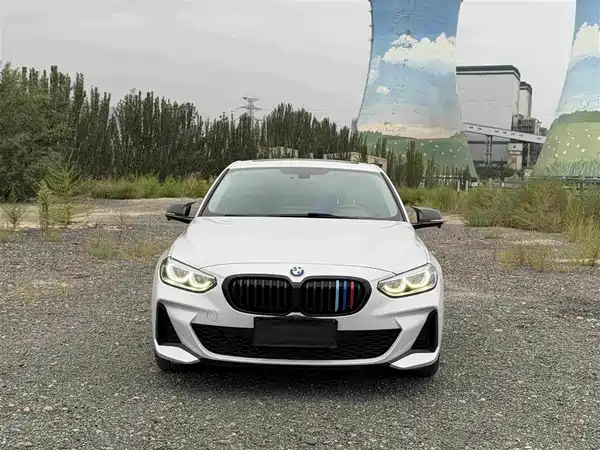 BMW 1 Series 2021