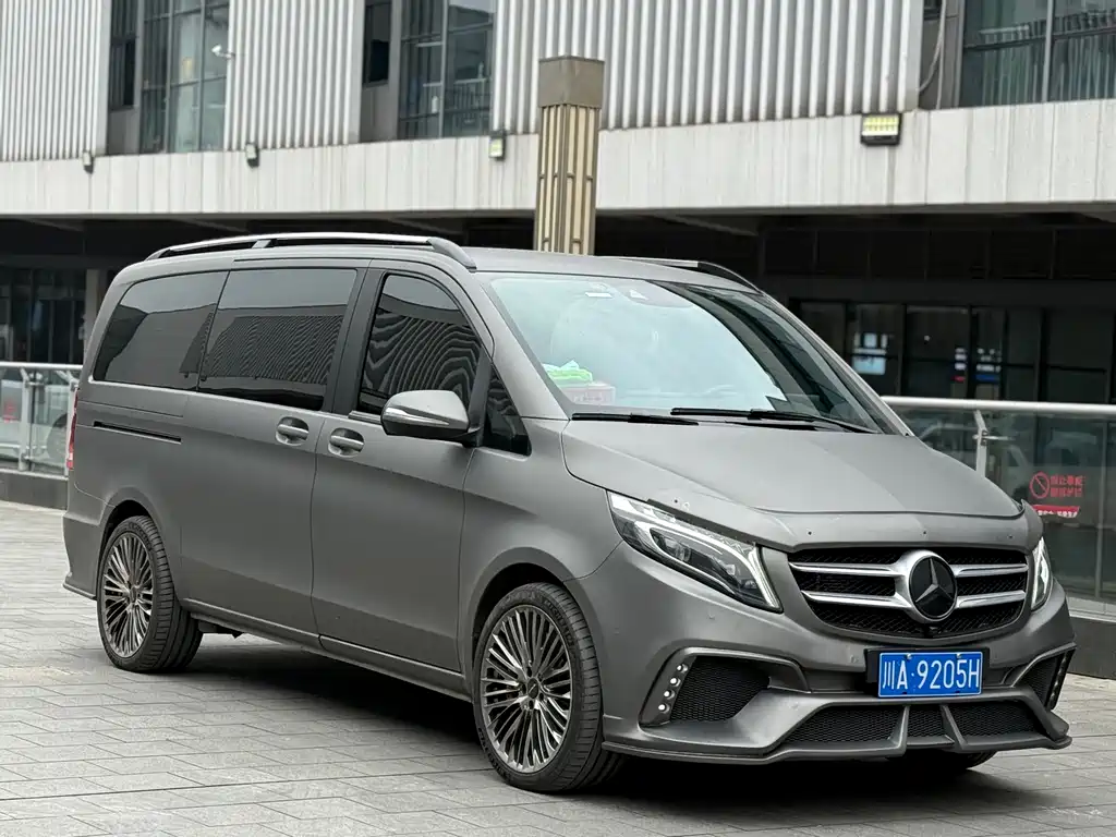 Mercedes-Benz V-Class 2022 — фото 5