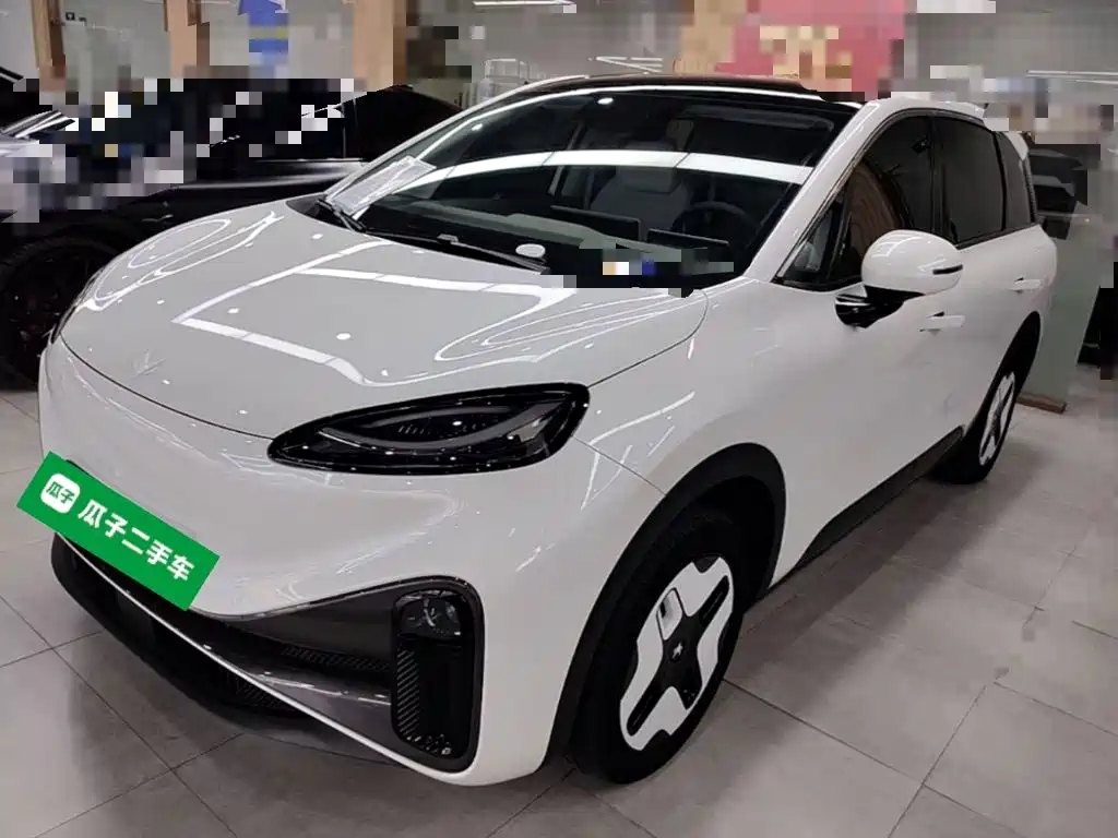 ARCFOX S 2025