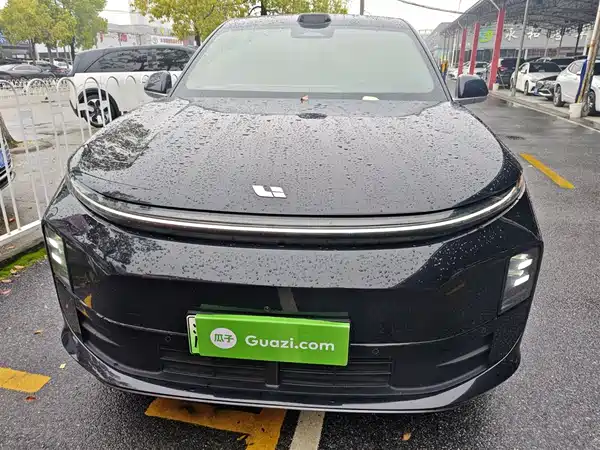 Li Auto L6 2024