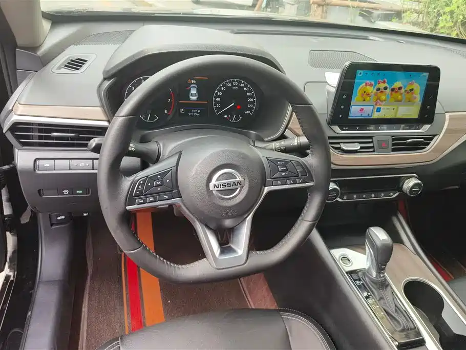 Nissan Teana 2022 — фото 15