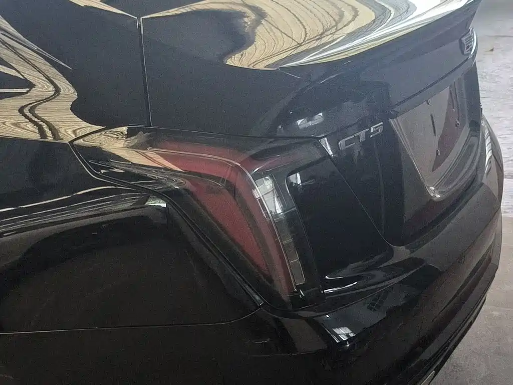 Cadillac CT5 2019 — фото 14