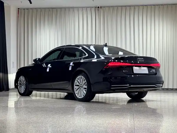 Audi A7L 2023