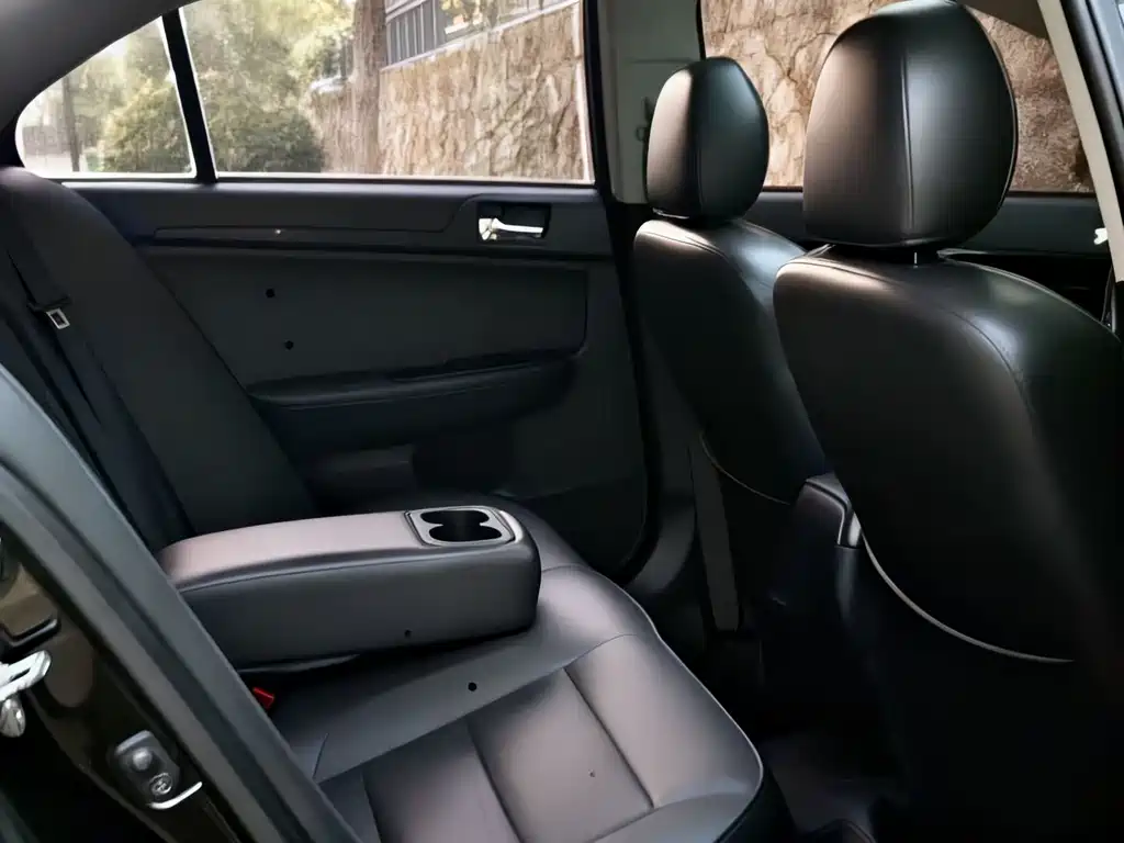 Mitsubishi Lancer EX 2016